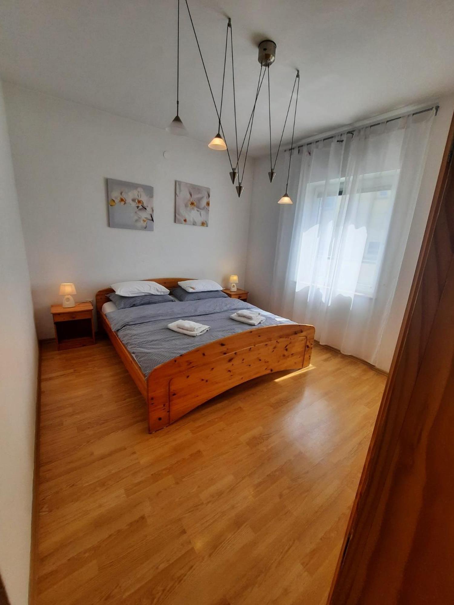 Apartment Mila *
